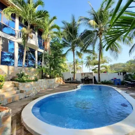 Villa Little Beach House In Atami